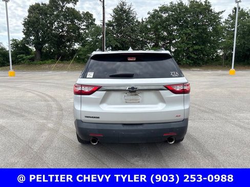 Used 2021 Chevrolet Traverse RS FWD image 4