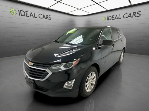 Used 2020 Chevrolet Equinox LT FWD image 1