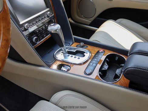 Used 2015 Bentley Flying Spur V8 AWD/4WD image 33