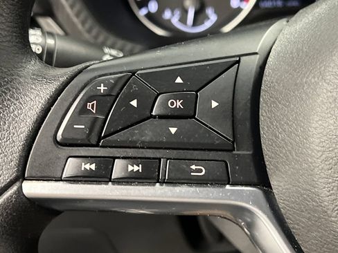 Used 2024 Nissan Sentra SV FWD image 42