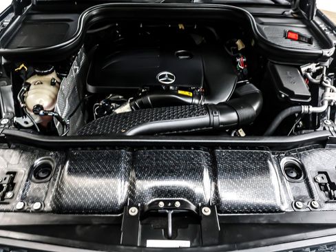 Used 2023 Mercedes-Benz GLE 350 4MATIC w/ Premium Package image 11