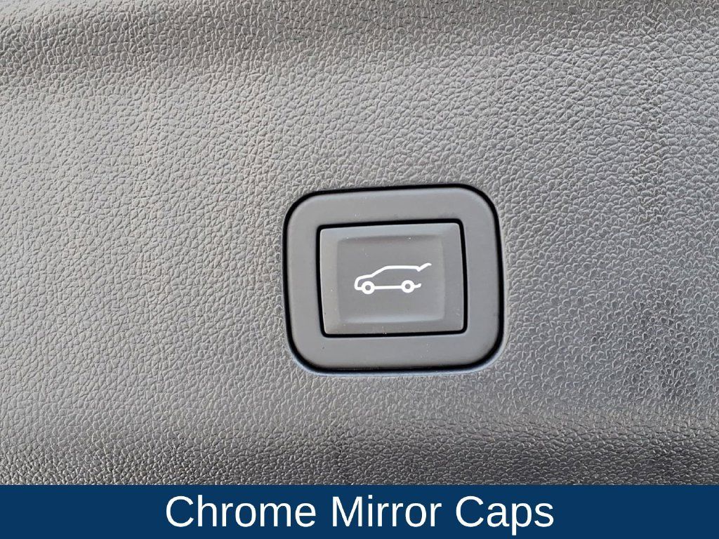 Used 2026 Chevrolet Tahoe Premier AWD/4WD image 34