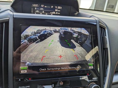 Used 2023 Subaru Crosstrek 2.5i Limited w/ Moonroof Package image 30