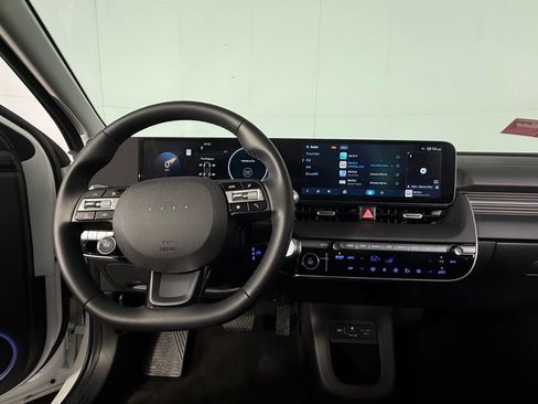 Used 2025 Hyundai Ioniq 5 Limited RWD image 12