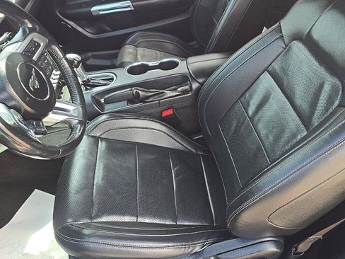 Used 2018 Ford Mustang GT Premium w/ Equipment Group 401A RWD image 11