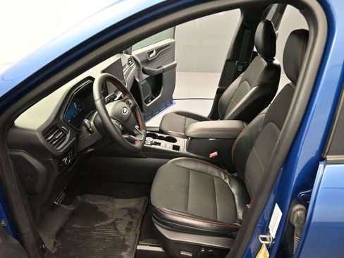 Used 2023 Ford Escape ST-Line Elite AWD/4WD image 12