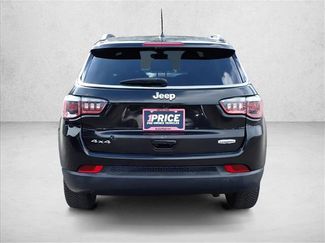 Used 2017 Jeep Compass Latitude AWD/4WD video 3