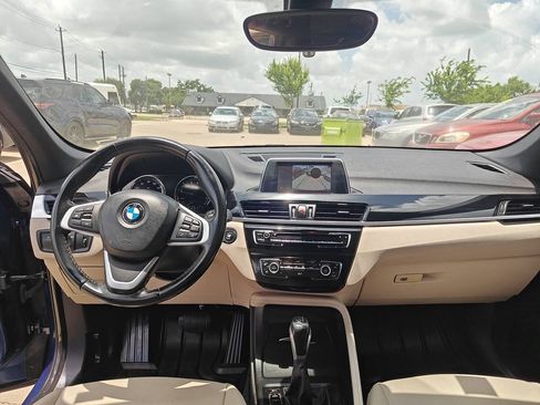 Used 2018 BMW X1 sDrive28i FWD image 7