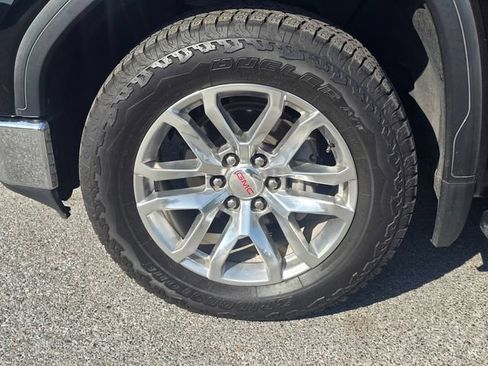 Used 2020 GMC Sierra 1500 SLT w/ SLT Premium Plus Package AWD/4WD image 9