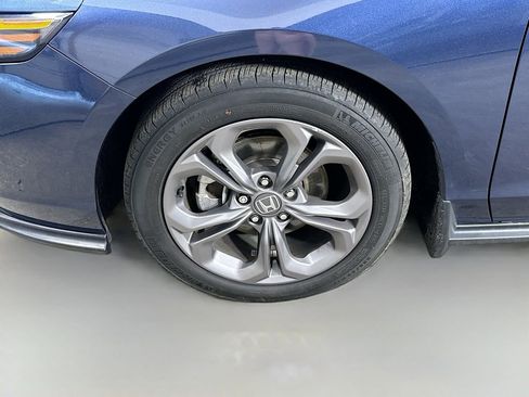 Used 2024 Honda Accord EX image 8