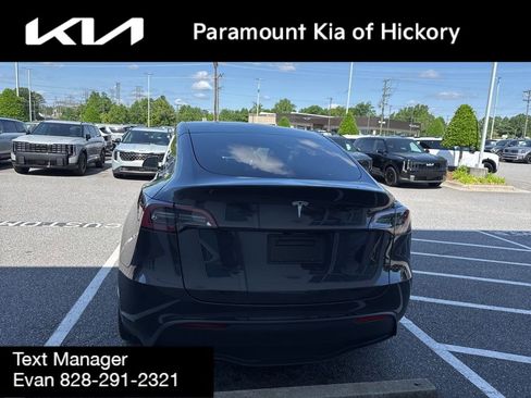 Used 2024 Tesla Model Y Long Range RWD image 10