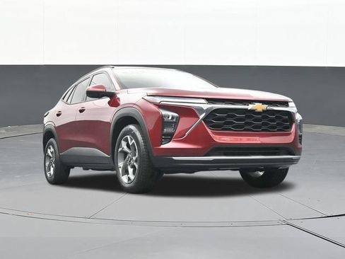 Used 2024 Chevrolet Trax LT w/ LT Convenience Package FWD image 50