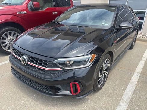 Used 2022 Volkswagen Jetta GLI Autobahn FWD image 1