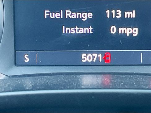 Used 2025 Chevrolet Blazer LT image 12