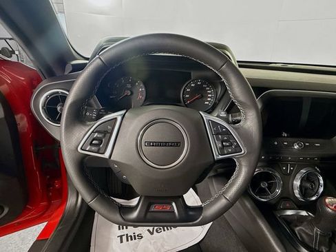 Used 2022 Chevrolet Camaro SS RWD image 12