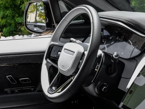 New 2026 Land Rover Range Rover Sport Dynamic SE AWD/4WD image 21