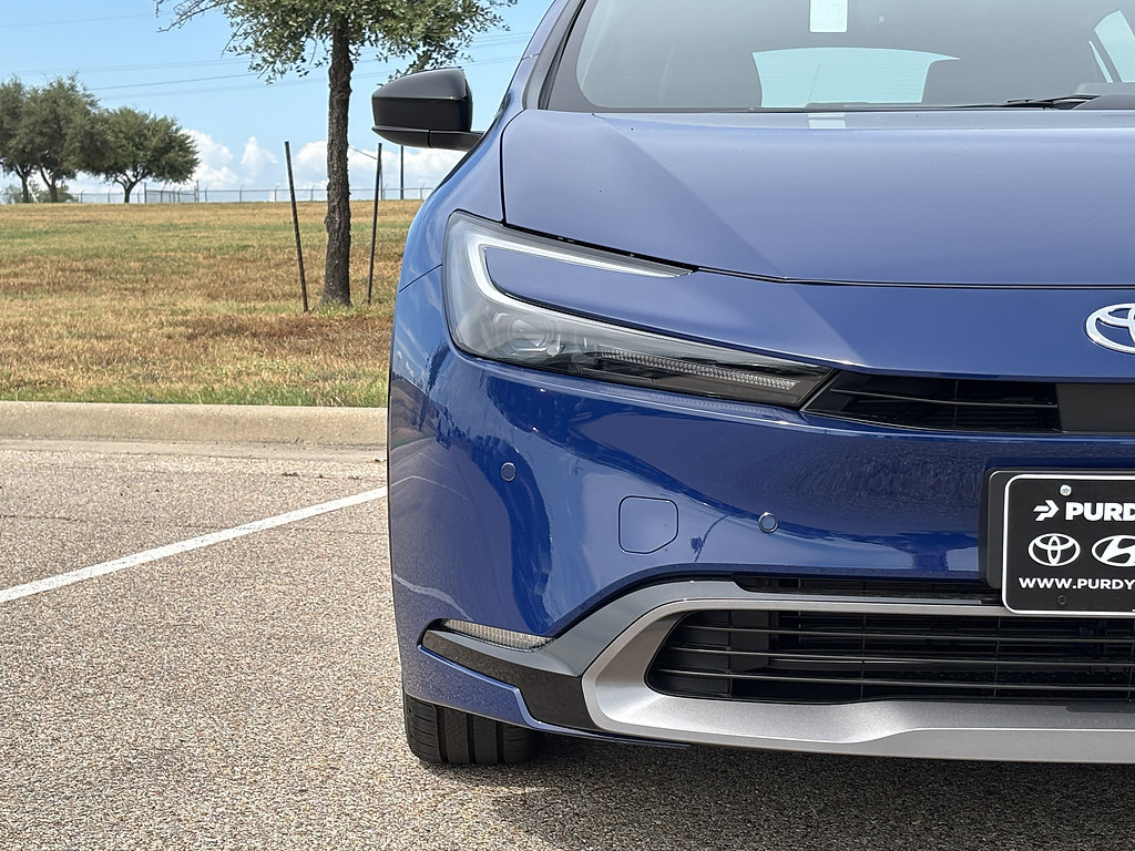 New 2027 Toyota Prius XLE FWD image 4
