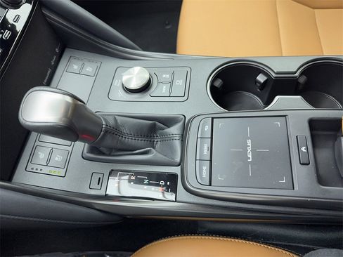 Used 2025 Lexus IS 300 300 CAM,SUNROOF,CLMT STS,BLIND w/ Premium Package image 30