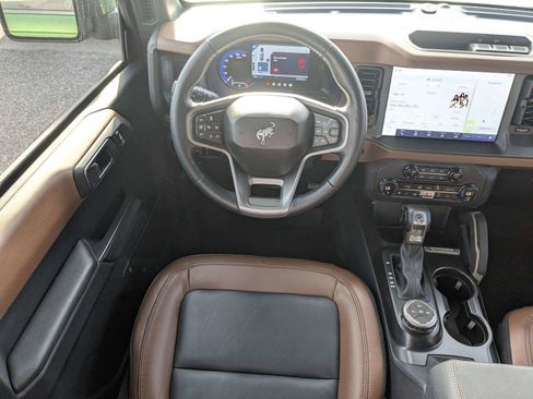 Certified 2024 Ford Bronco Outer Banks AWD/4WD image 16
