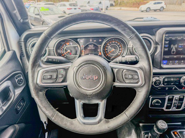 Used 2019 Jeep Wrangler Unlimited Sahara AWD/4WD image 8