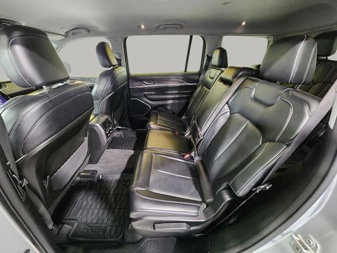 Used 2021 Jeep Grand Cherokee L Limited image 32