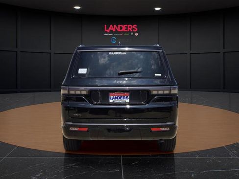 New 2026 Jeep Grand Wagoneer Summit AWD/4WD image 2