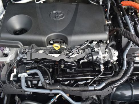 Used 2023 Toyota Venza Nightshade AWD/4WD image 28
