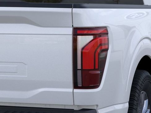 New 2026 Ford F150 Lariat w/ Equipment Group 502A High RWD image 21