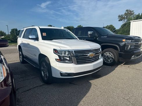 Used 2020 Chevrolet Tahoe Premier RWD image 1