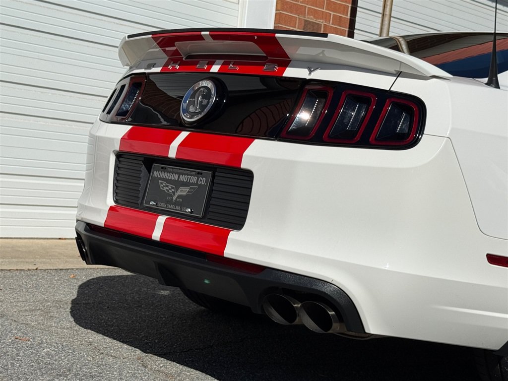 Used 2013 Ford Mustang Shelby GT500 RWD image 41