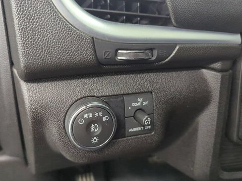 Used 2015 Chevrolet Traverse LT AWD/4WD image 11