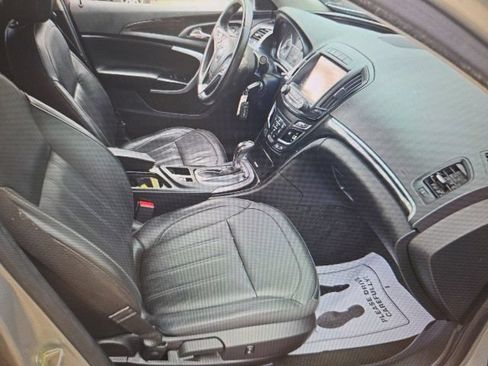 Used 2016 Buick Regal AWD image 11