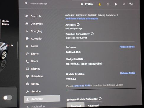Used 2023 Tesla Model 3 Standard Range image 42