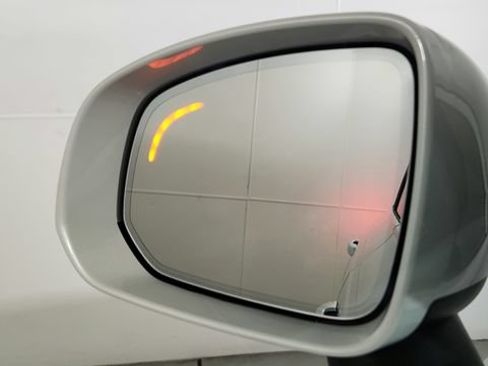 Certified 2026 Volvo XC90 B6 Plus w/ Protection Package Premier AWD/4WD image 15
