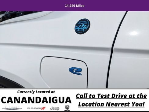 Used 2022 Jeep Grand Cherokee Trailhawk AWD/4WD image 29