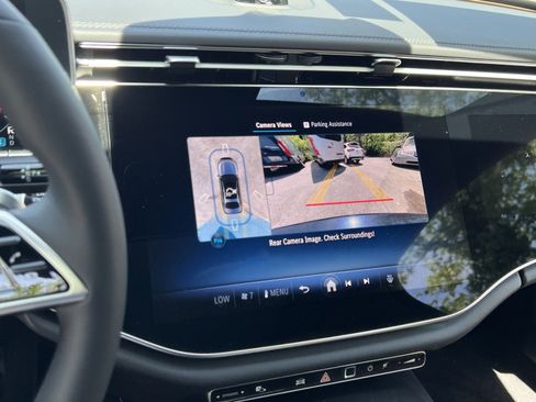 New 2026 Mercedes-Benz E 350 4MATIC Sedan image 24