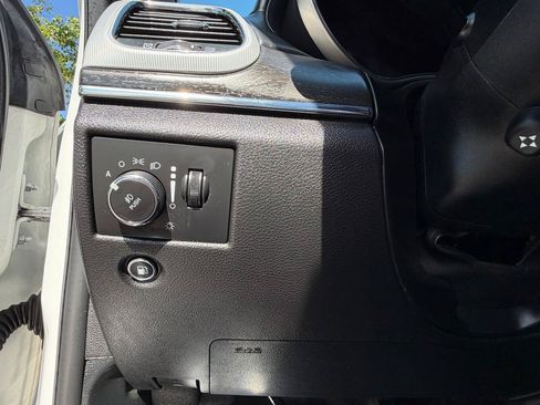 Used 2018 Jeep Grand Cherokee Limited AWD/4WD image 54