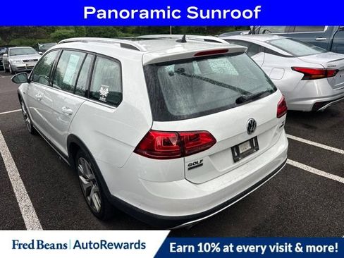 Used 2017 Volkswagen Golf Alltrack SEL AWD/4WD image 5