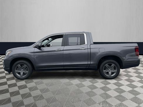 Used 2023 Honda Ridgeline RTL-E image 3