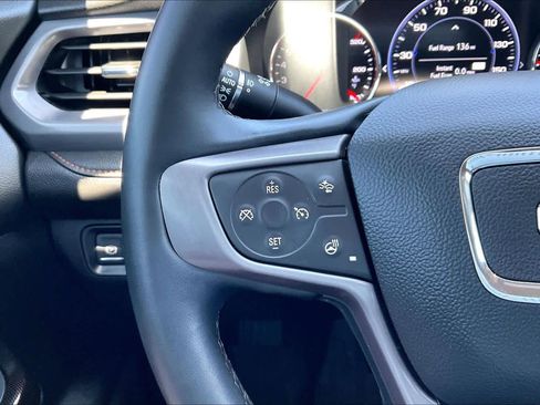 Used 2023 GMC Acadia AT4 w/ Technology Package AWD/4WD image 23