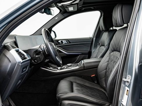 Certified 2025 BMW X5 xDrive40i w/ Climate Comfort Package image 24