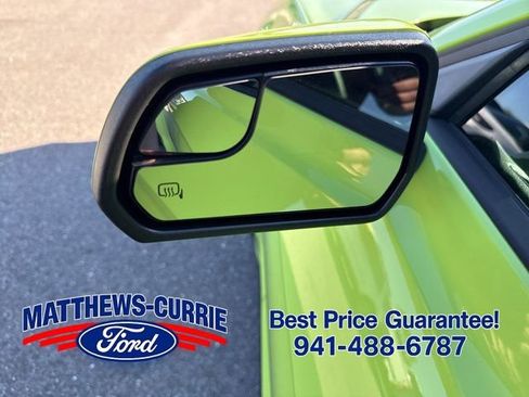 Used 2020 Ford Mustang Premium RWD image 8