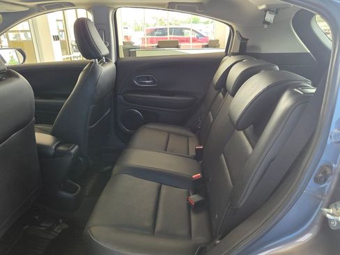 Certified 2022 Honda HR-V EX-L image 18