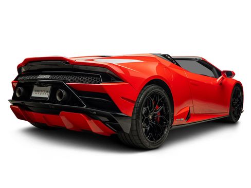 Used 2020 Lamborghini Huracan EVO RWD image 18