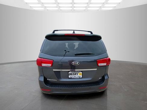 Used 2017 Kia Sedona SX FWD image 7
