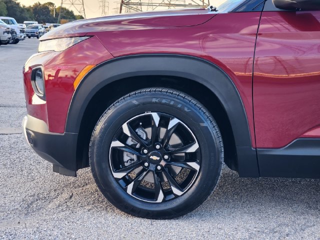 Used 2023 Chevrolet TrailBlazer LT FWD image 8