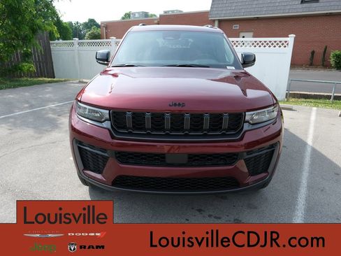 New 2026 Jeep Grand Cherokee L 4WD image 13