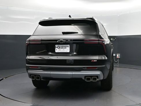 New 2026 Chevrolet Traverse Z71 w/ Driver Confidence Package image 6