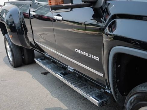 Used 2015 GMC Sierra 3500 Denali w/ Duramax Plus Package AWD/4WD image 17