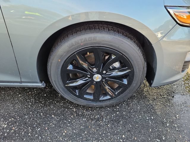 Used 2024 Chevrolet Malibu LT FWD image 5